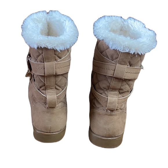 G by Guess Babez Ugg Style Boots 8.5 - Picture 5 of 13